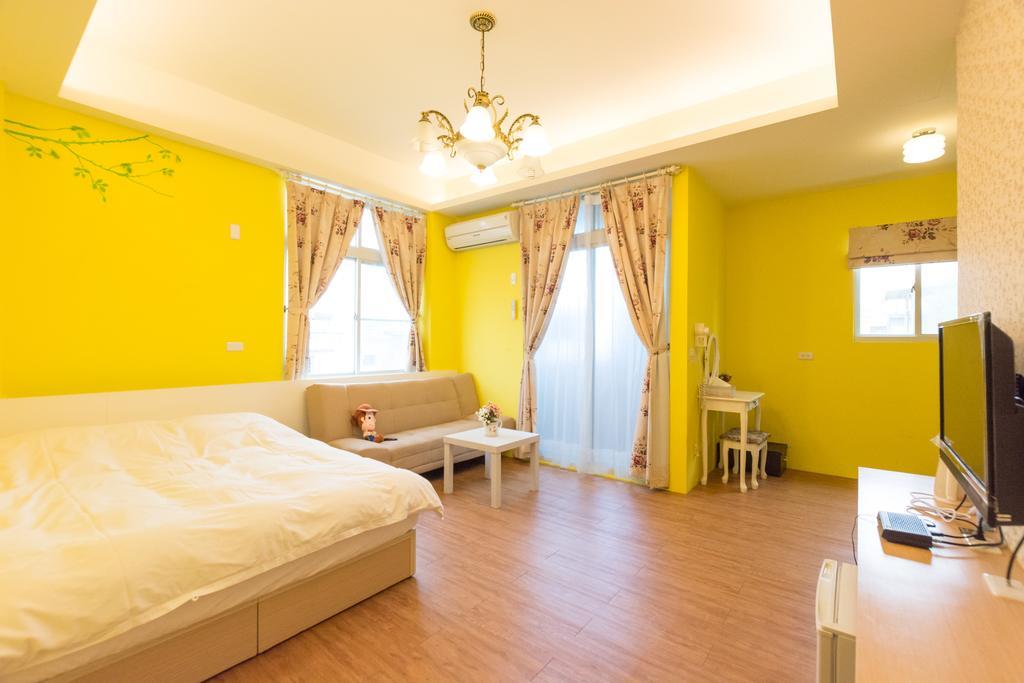 Tainan Minuet Hotel Bagian luar foto